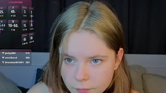 JulietteRain live sex cam