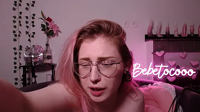 bebetocooo's cam snapshot