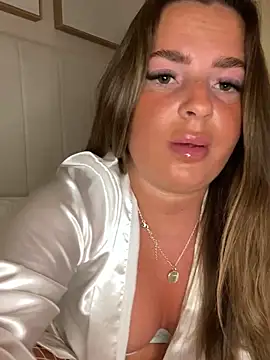 SexyWillowUk's cam snapshot