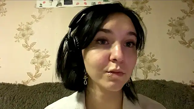 EmilyVeiro's cam snapshot