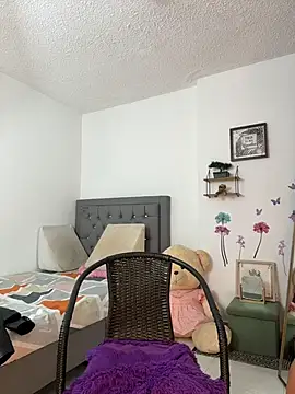 Kay_LustyWife live sex cam