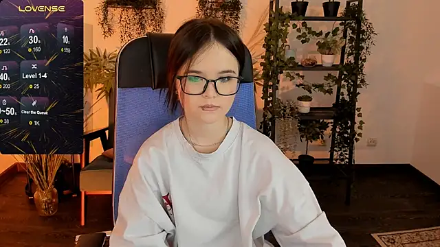 Elainebeness's cam snapshot