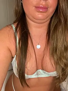 SexyWillowUk's cam snapshot