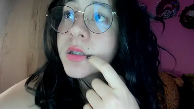 agnes_213's cam snapshot