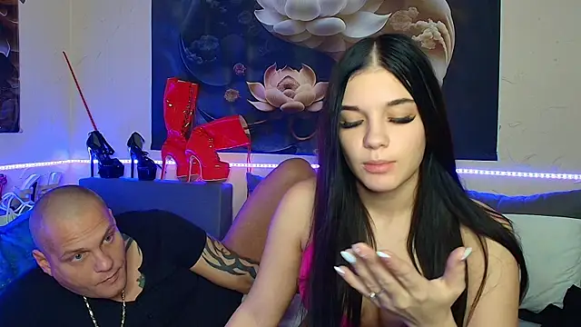 xDeepInLovexx live sex cam