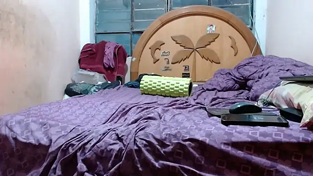 nakedlima live sex cam