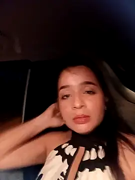 Julieth_hot-69's cam snapshot