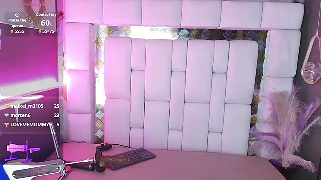 SaraLondon13's cam snapshot