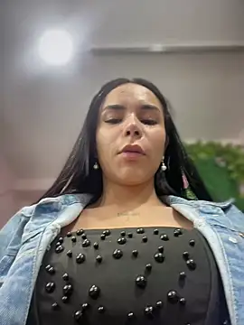 Naatalia's cam snapshot