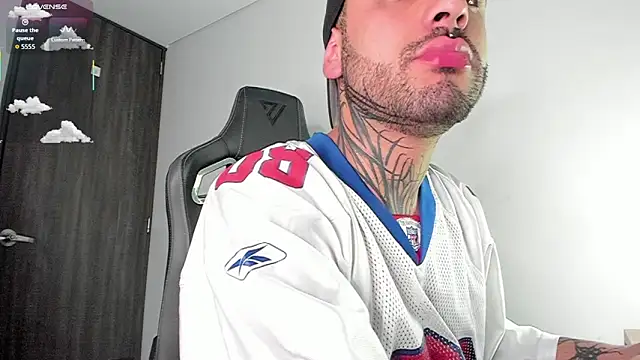 imferrer live sex cam