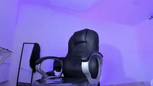 Aleck_Boy live sex cam