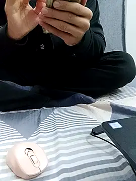 yazin19 live sex cam