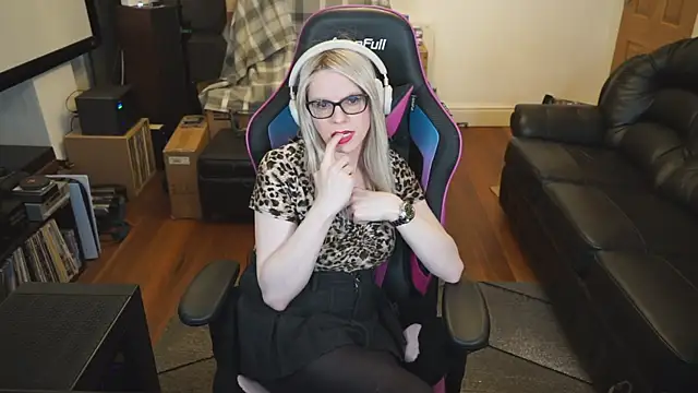 KelseyCobalt live sex cam