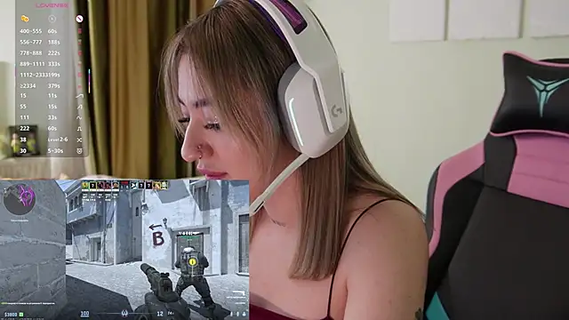 Fiona-Love's cam snapshot