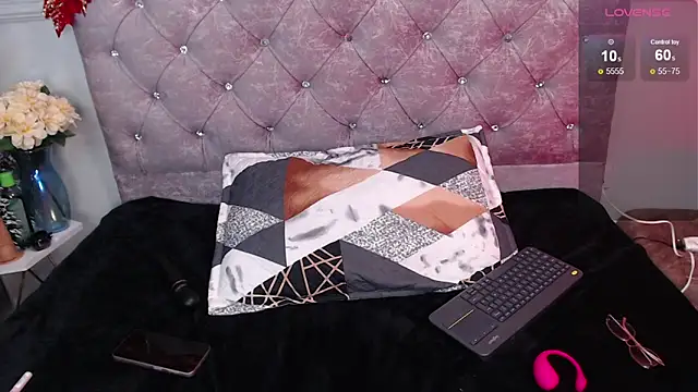 mary_luckaysha's cam snapshot