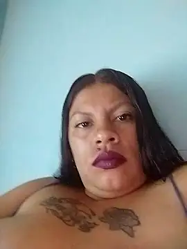 daphne-glow's cam snapshot