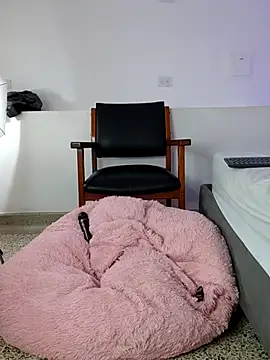 LunaaCurly's cam snapshot