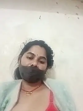 JULEE-740's cam snapshot