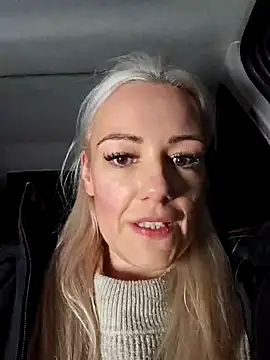 TessaWayne live sex cam