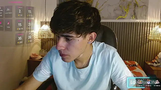 Dyla_n18's cam snapshot