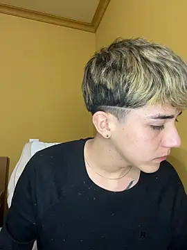 Noah21_'s cam snapshot