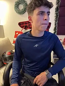 AdrianRinaldi's cam snapshot