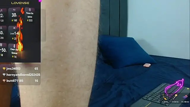 angel_kyrozz's cam snapshot