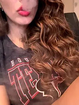 RoxxyDallas live sex cam