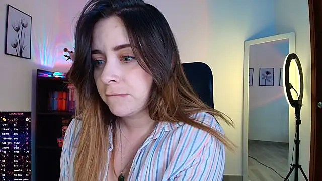 miss_seline's cam snapshot