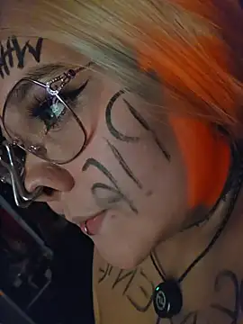 Laura_takint's cam snapshot