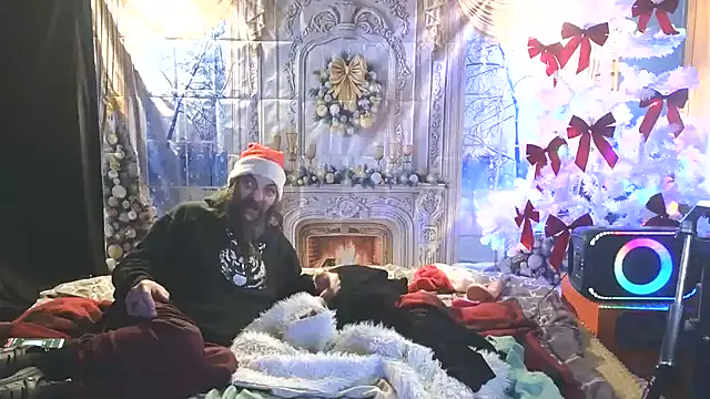 PropertyAndBiker live sex cam