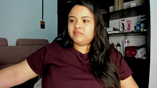 lizzie_c's cam snapshot