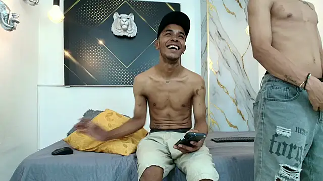 JordanAndAndrew live sex cam