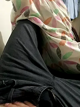 Wilddadycum4u live sex cam