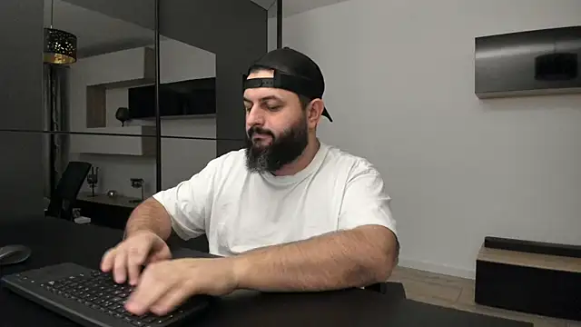 DravenPeak live sex cam