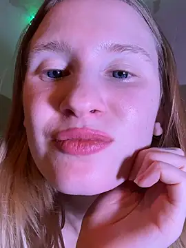 saint_cat25 live sex cam