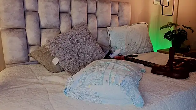 Silvermistt's cam snapshot