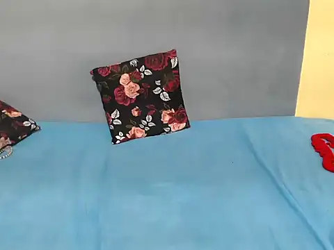 SexyKatLady18's cam snapshot