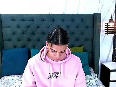 Foxter_'s cam snapshot