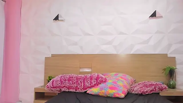 Gaby_N_Mike's cam snapshot