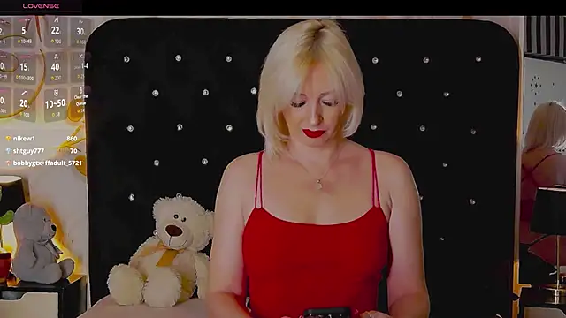 OliviaShaw23's cam snapshot