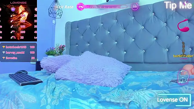 Juaan_Diick live sex cam