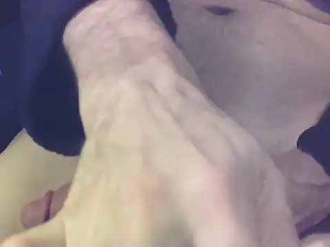 AllllYoursGirls's web cam