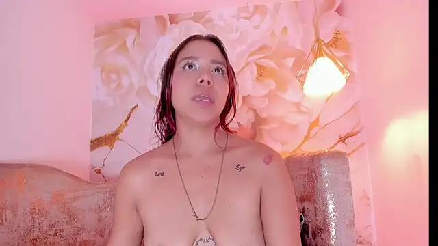 arya_alaya_cr's cam snapshot