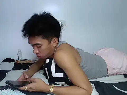 Ur_pinoyhotbrix live sex cam