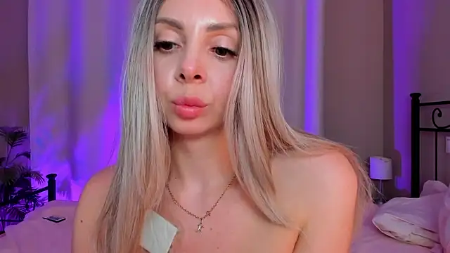 VelvetEliza's cam snapshot