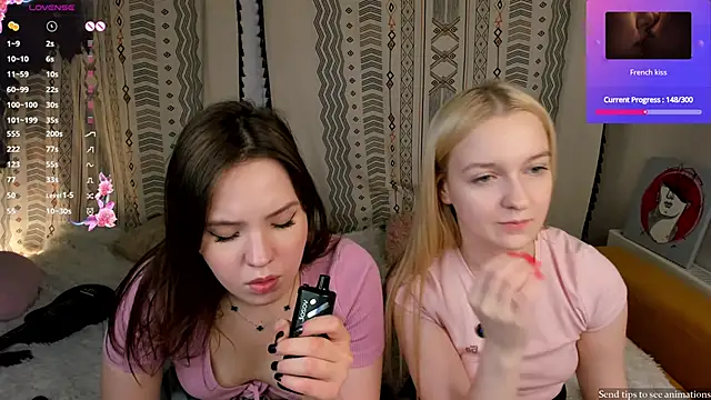 IsabelleMoutoux's cam snapshot