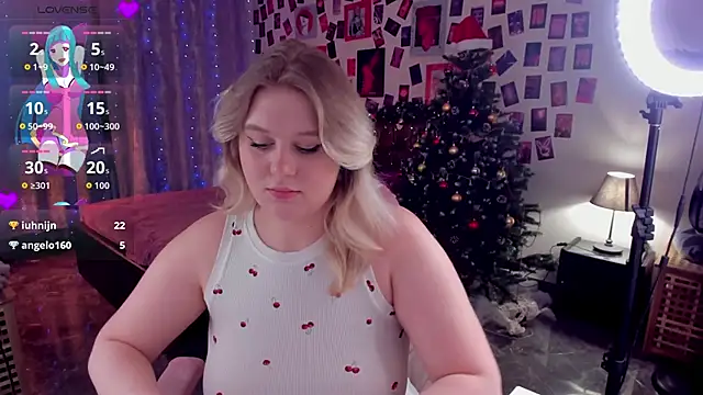 LouiseMous's cam snapshot