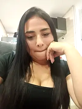 sara_nina's cam snapshot