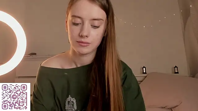 AmyForYouu's cam snapshot